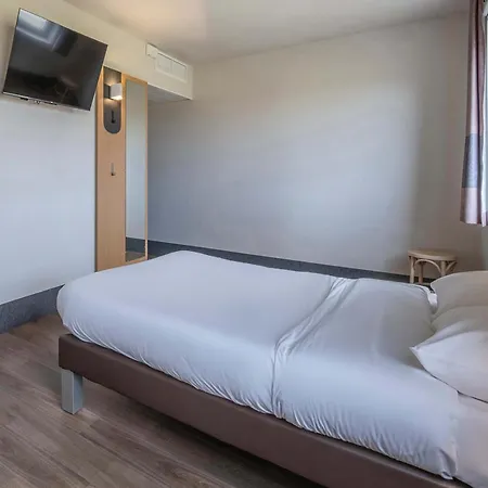 Hotel Royan La Palmyre 2*