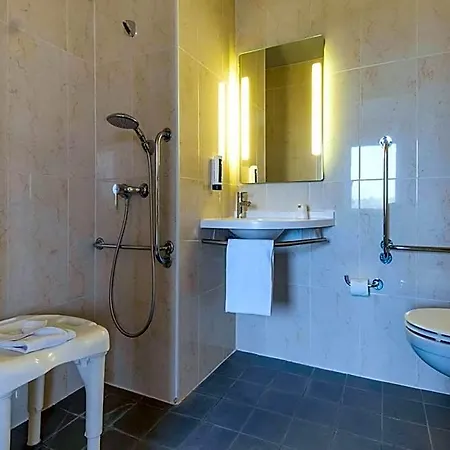 فندق Royan La Palmyre فو سور ميه