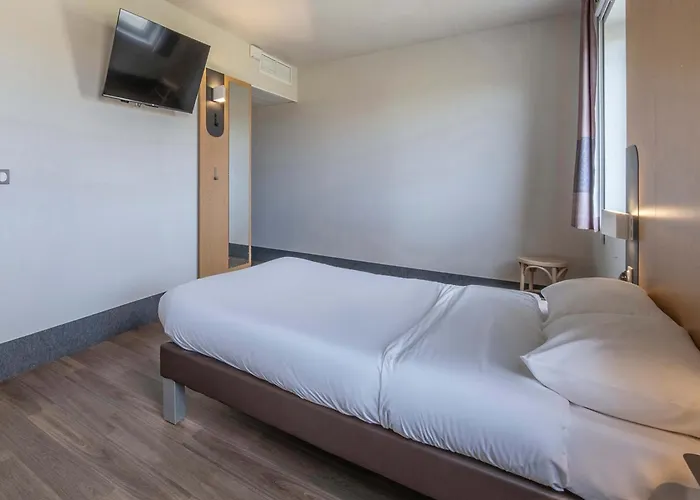 Hotel Royan La Palmyre 2*